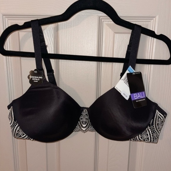 Bali Nwt Bra Concealers